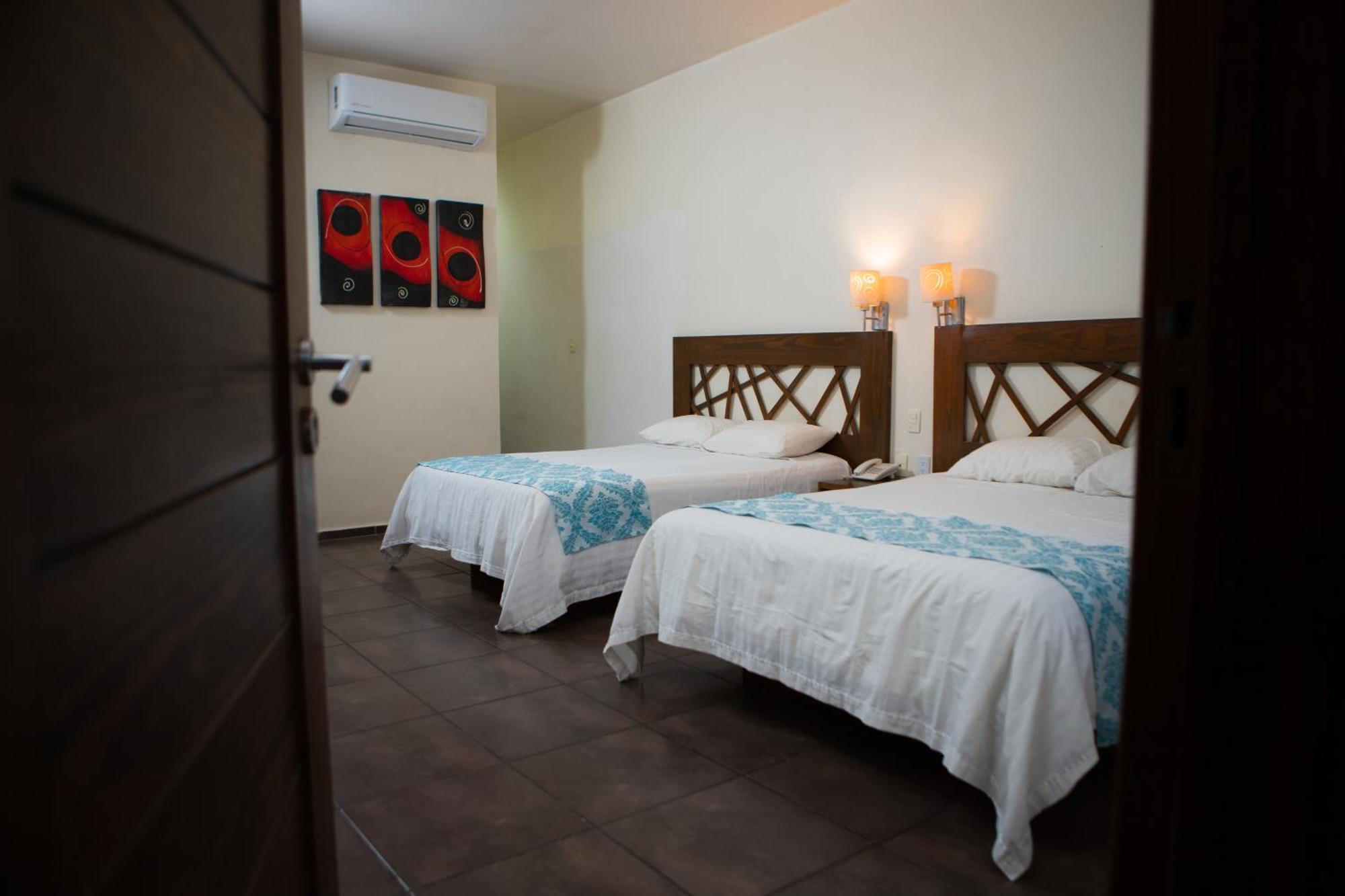 Hotel Tres Soles Сиудад Мадеро Екстериор снимка