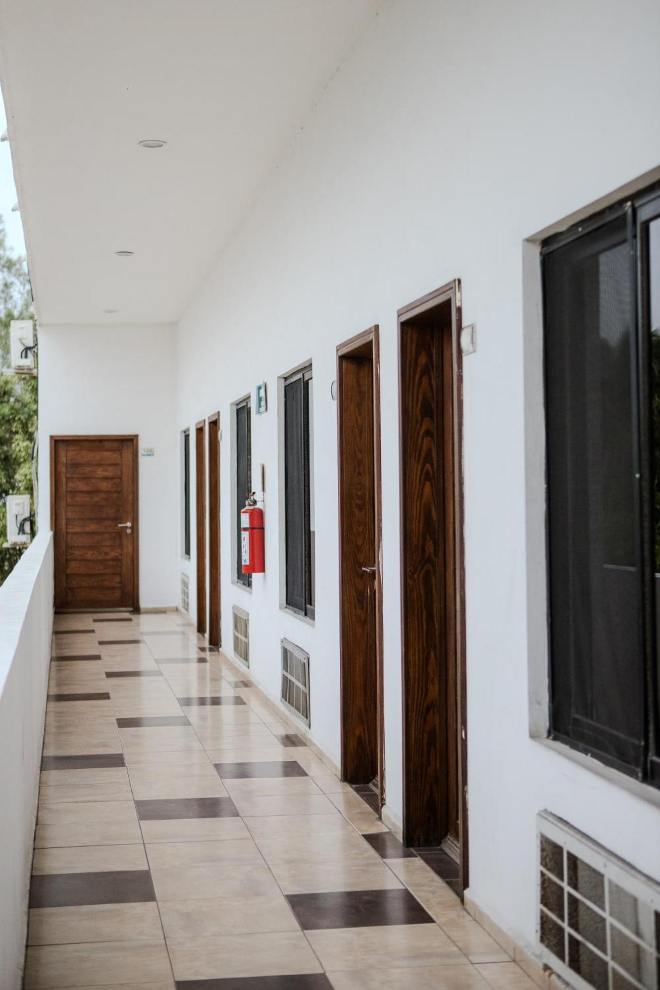 Hotel Tres Soles Сиудад Мадеро Екстериор снимка